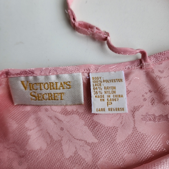 VTG Victorias Secret Pink Jacquard Cami Top Satin Gold Label Strappy Sz P XS - Picture 11 of 11
